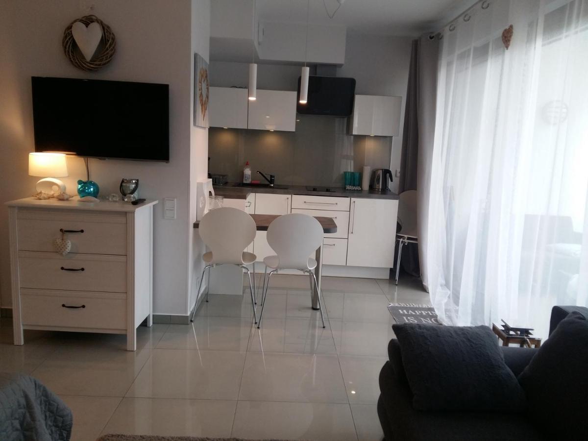 Gracja Horyzont-Apartament Z Parkingiem Miedzyzdroje Exterior photo